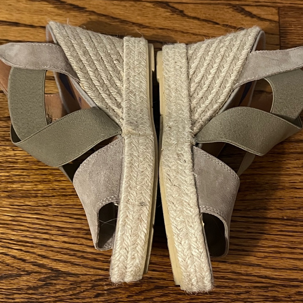 Verbenas Women’s Wedges. Size 8.5 us (39 eu) - Picture 2 of 4